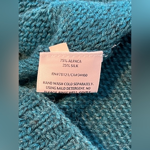 Two Eileen Fisher Short Sleeve Knit Cardigans Size Medium - Picture 16 of 16